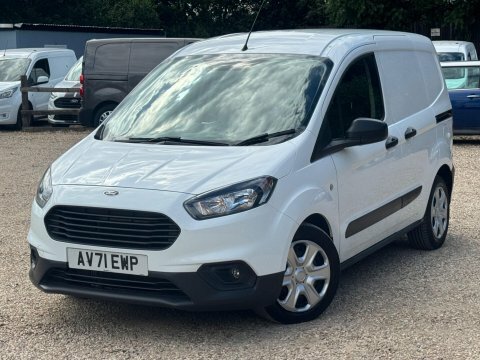 Ford Transit Courier 1.0 Ecoboost Trend White