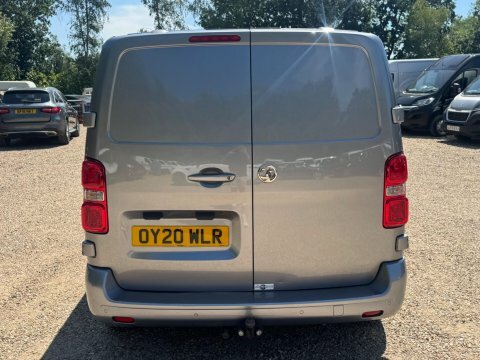 Vauxhall Vivaro 2.0 Turbo D 3100 Sportive Crew Van L2 H1 Euro 6 S Grey #12