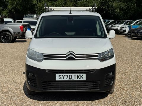 Citroen Berlingo 1.2 1000 Puretech White #2