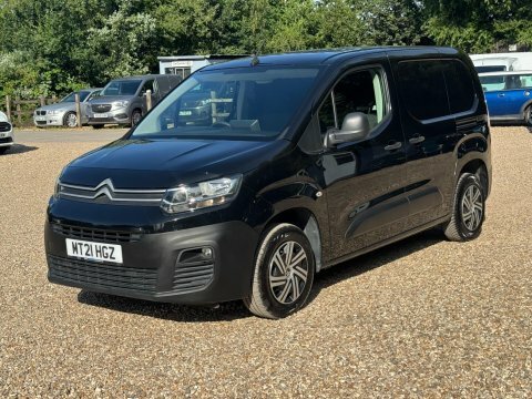 Citroen Berlingo 1.5 Bluehdi 650 Black #4