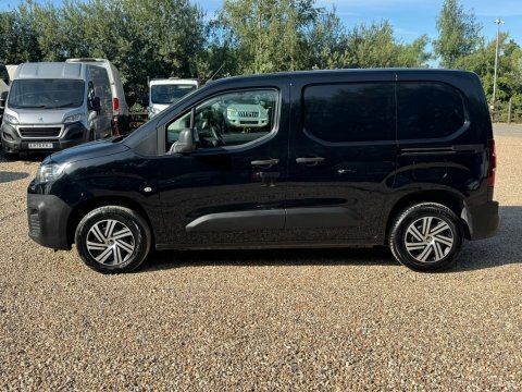 Citroen Berlingo 1.5 Bluehdi 650 Black #6