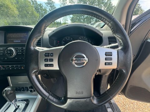 Nissan Navara 2.5 Dci Tekna Double Cab Pickup 4Wd Euro 5 Grey #28
