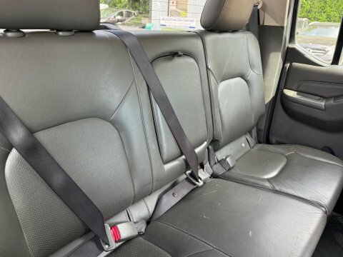 Nissan Navara 2.5 Dci Tekna Double Cab Pickup 4Wd Euro 5 Grey #23