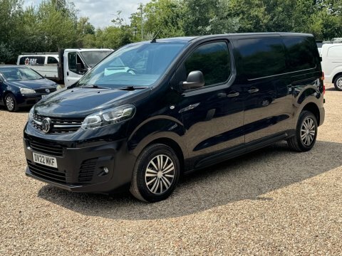Vauxhall Vivaro 1.5 Turbo D Black #4