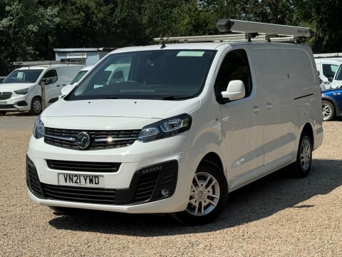 Vauxhall Vivaro 1.5 Turbo D White #3