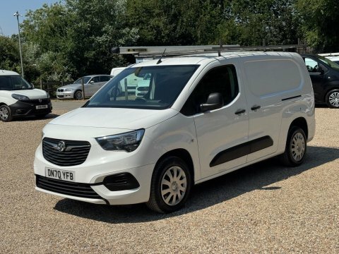 Vauxhall Combo 1.5 Turbo D White #6