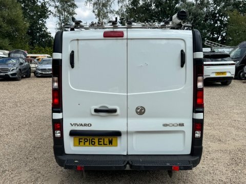 Vauxhall Vivaro 1.6 Cdti 2900 Biturbo Black #14