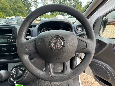 Vauxhall Vivaro 1.6 Cdti 2900 Biturbo Black #36