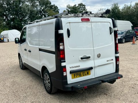 Vauxhall Vivaro 1.6 Cdti 2900 Biturbo Black #12