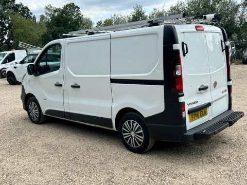 Vauxhall Vivaro 1.6 Cdti 2900 Biturbo Black #9