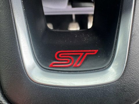 Ford Focus 1.0 Ecoboost 125 Titanium Navigation Black #37