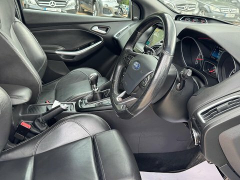 Ford Focus 1.0 Ecoboost 125 Titanium Navigation Black #22