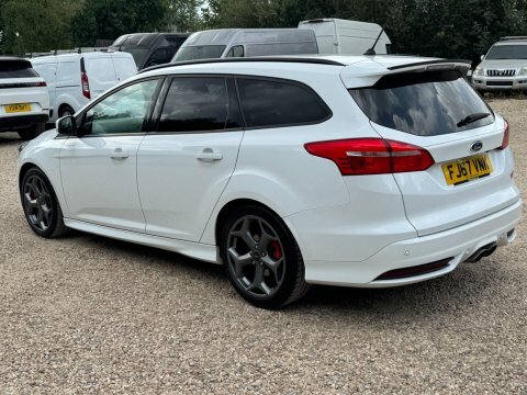 Ford Focus 1.0 Ecoboost 125 Titanium Navigation Black #9
