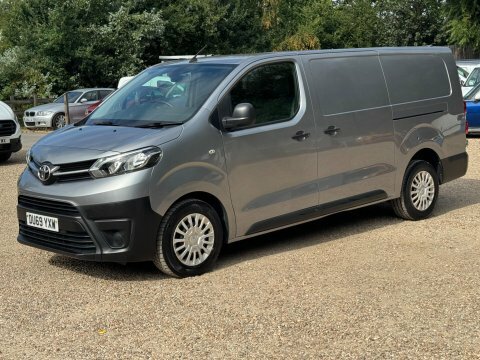 Toyota PROACE L2 Icon White #9