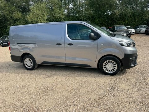 Toyota PROACE L2 Icon White #24