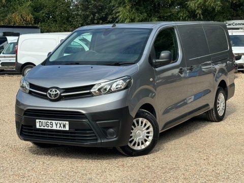 Toyota PROACE 2.0D Icon Long Grey