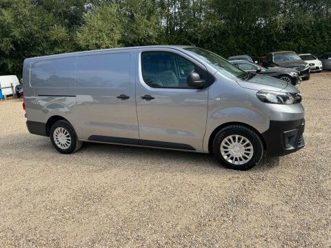 Toyota PROACE L2 Icon White #23