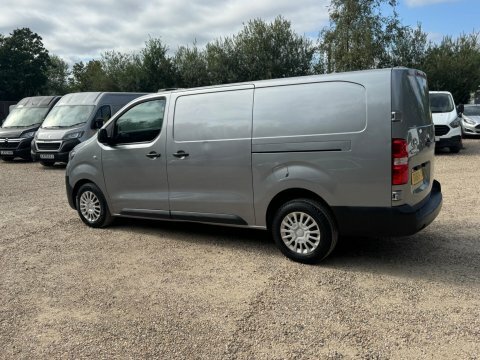 Toyota PROACE L2 Icon White #14