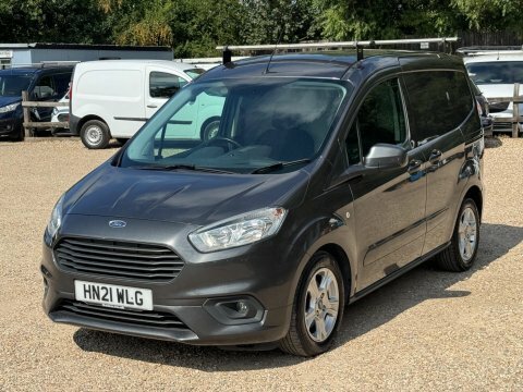 Ford Transit Courier 1.0 Ecoboost Limited Grey #6