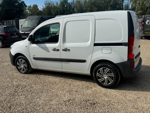 Mercedes-Benz CITAN Citan 109 Cdi Blueefficiency White #7