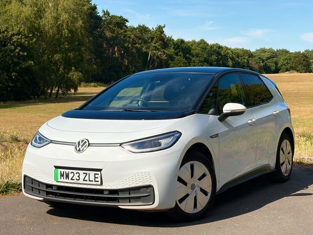 Volkswagen ID.3 Pro 58Kwh Family Hatchback 145 White