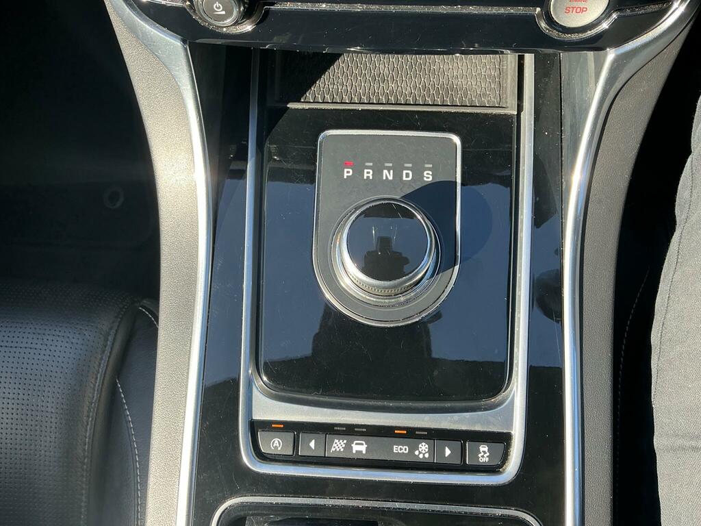Jaguar XF R-sport Saloon Red #22