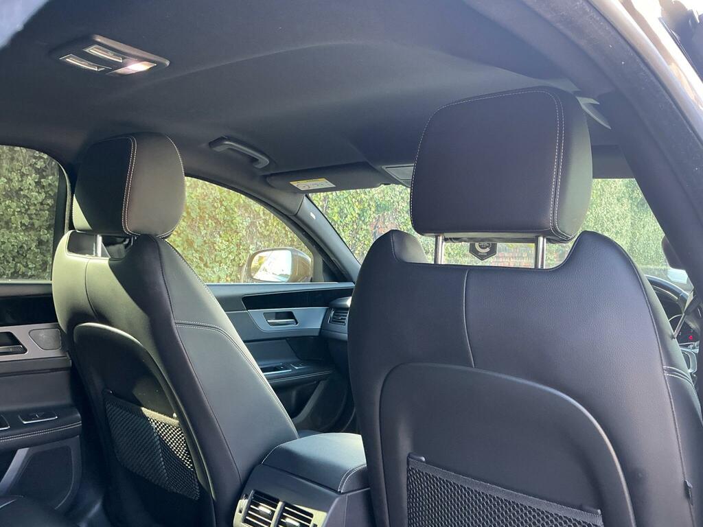 Jaguar XF R-sport Saloon Red #43