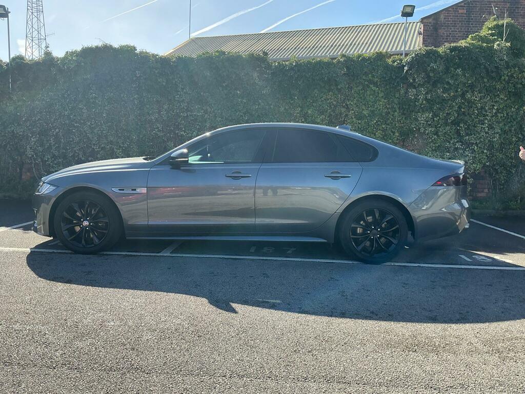 Jaguar XF R-sport Saloon Red #7