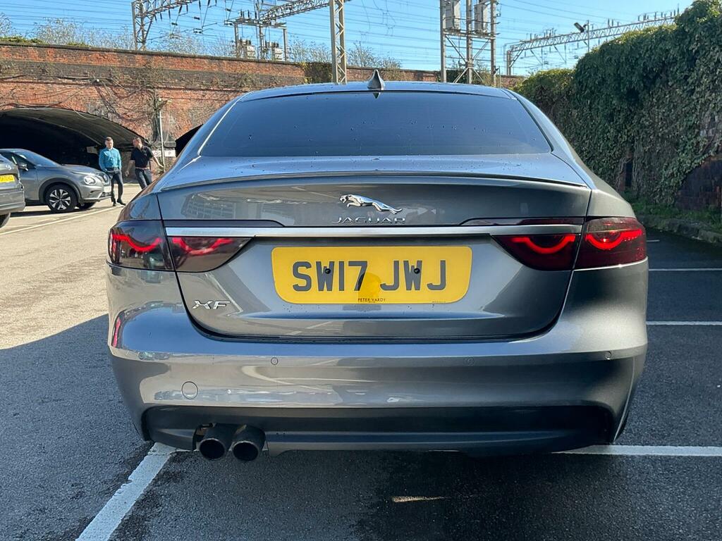 Jaguar XF R-sport Saloon Red #8