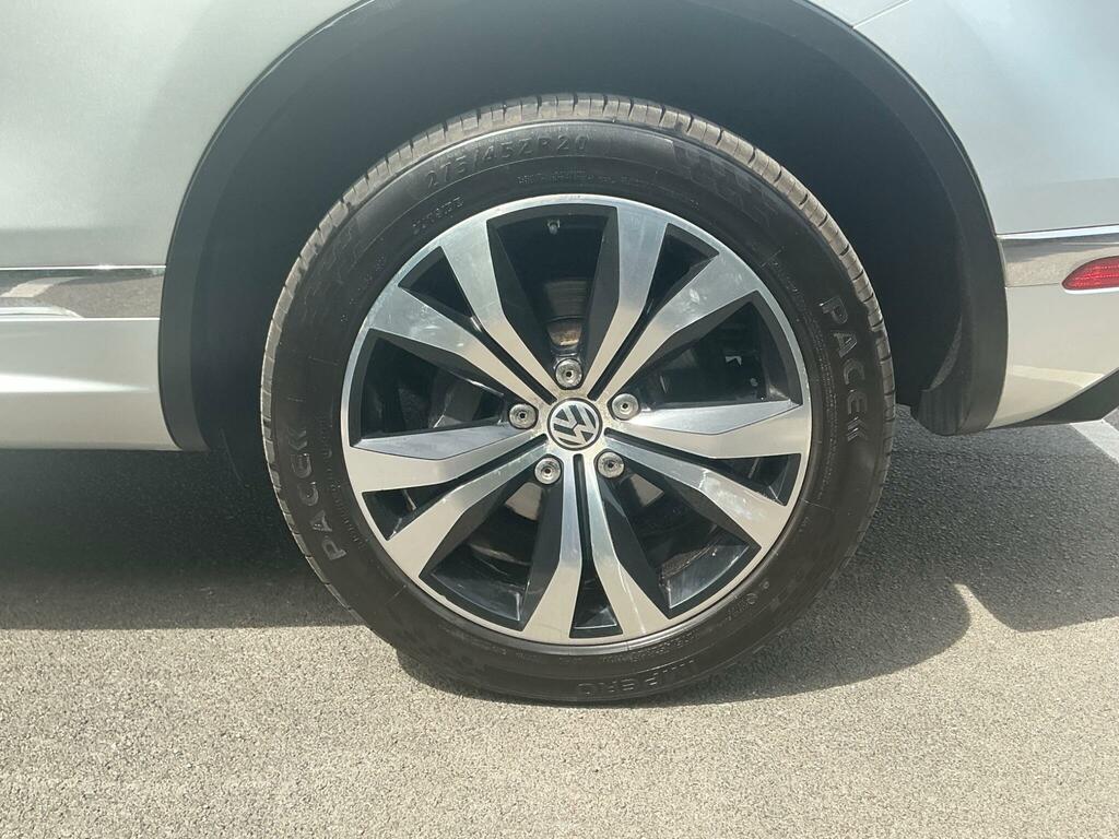 Volkswagen Touareg 3.0L V6 R-line Tdi Bluemotion Technology 2 Blue #34