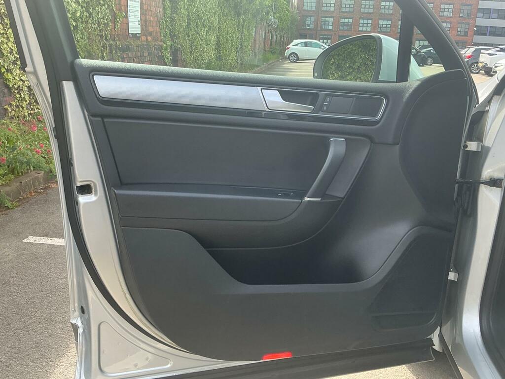 Volkswagen Touareg 3.0L V6 R-line Tdi Bluemotion Technology 2 Blue #27