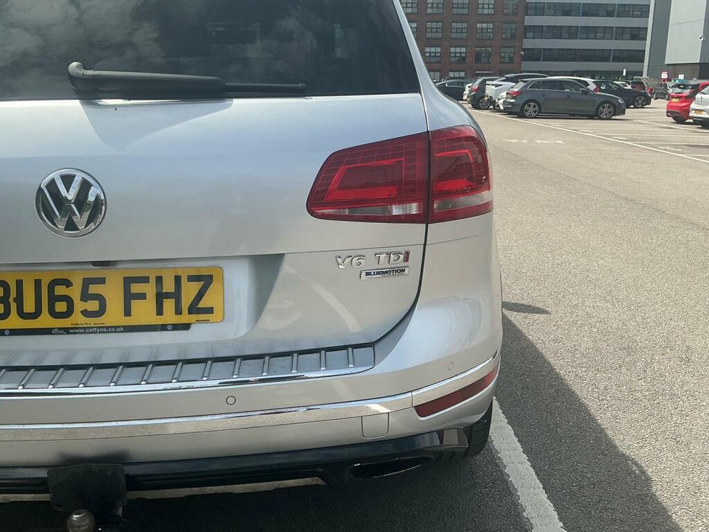 Volkswagen Touareg 3.0L V6 R-line Tdi Bluemotion Technology 2 Blue #7