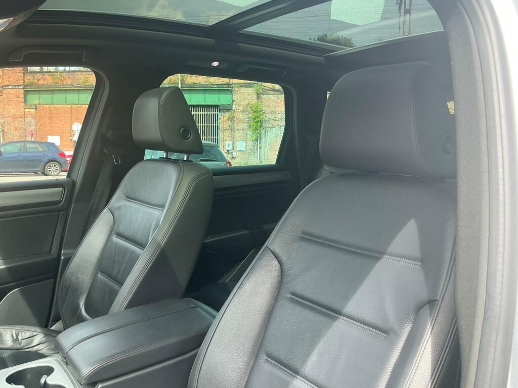 Volkswagen Touareg 3.0L V6 R-line Tdi Bluemotion Technology 2 Blue #42