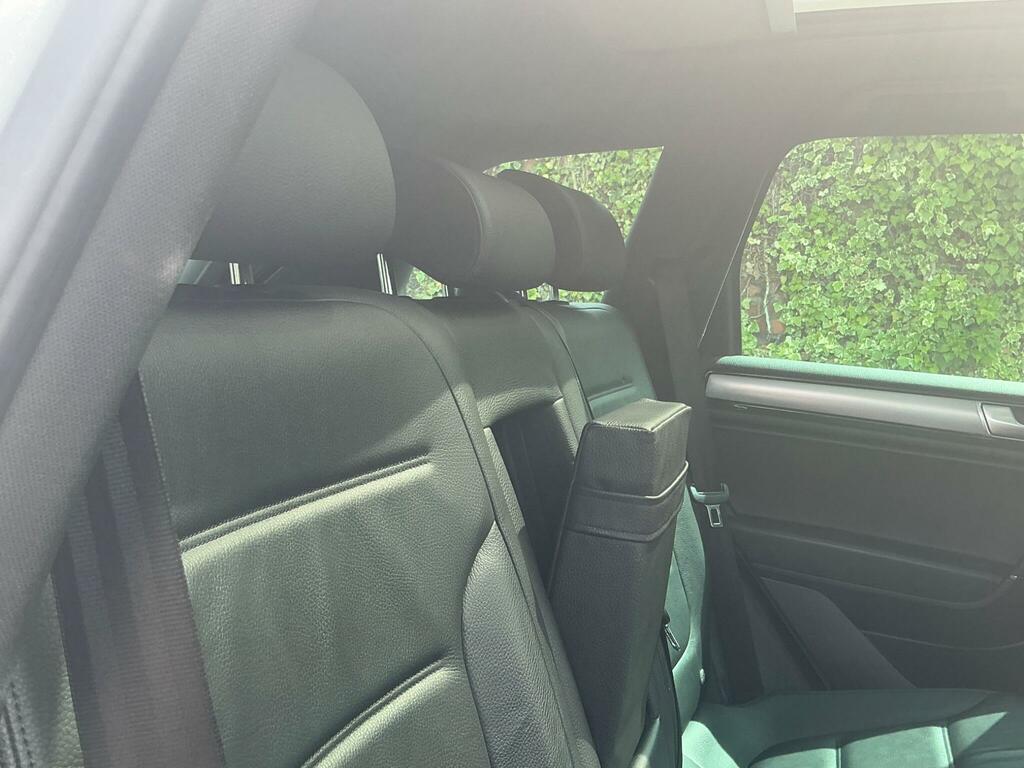 Volkswagen Touareg 3.0L V6 R-line Tdi Bluemotion Technology 2 Blue #23