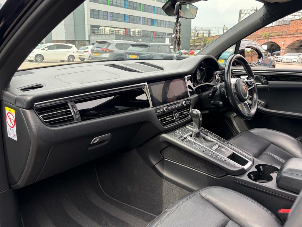 Porsche Macan 3.0T V6 S Suv Pdk 4Wd Euro 6 Ss 354 Black #11