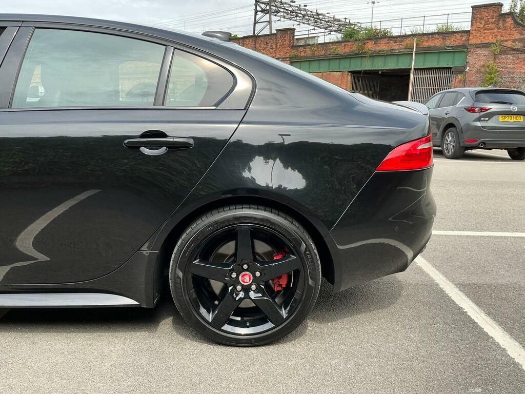 Jaguar XE 2.0 Gtdi Prestige Saloon Euro 6 S Red #28