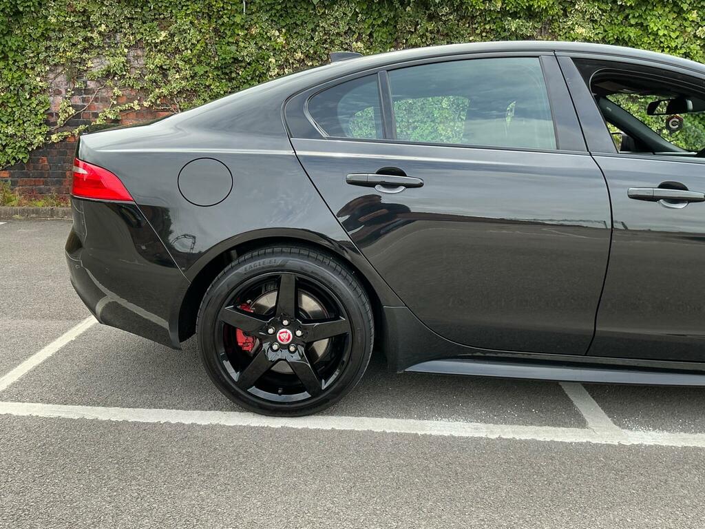 Jaguar XE 2.0 Gtdi Prestige Saloon Euro 6 S Red #48