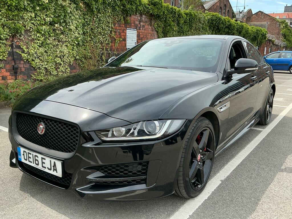 Jaguar XE 2.0D R-sport Awd Euro 6 Ss Black #3