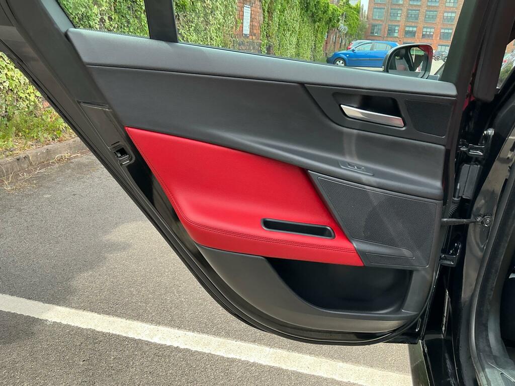Jaguar XE 2.0 Gtdi Prestige Saloon Euro 6 S Red #23