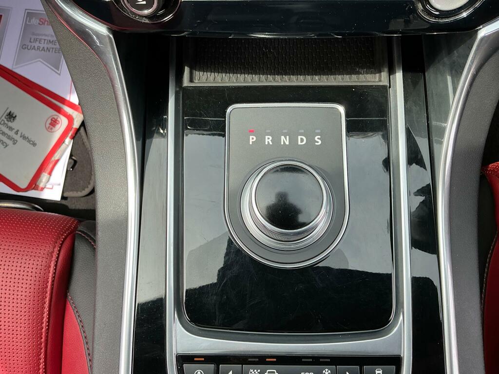 Jaguar XE 2.0 Gtdi Prestige Saloon Euro 6 S Red #19