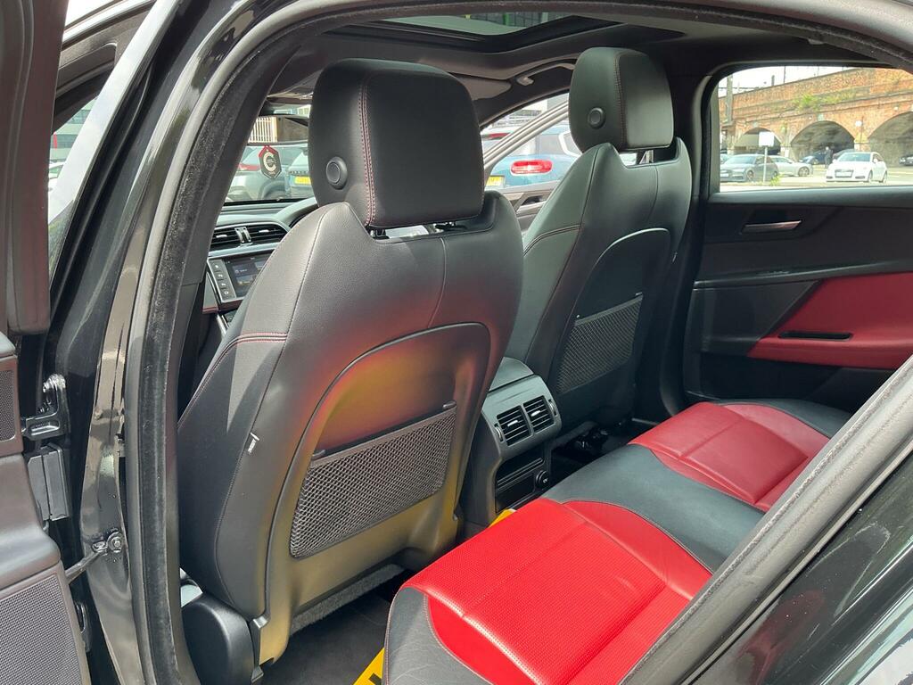 Jaguar XE 2.0 Gtdi Prestige Saloon Euro 6 S Red #14