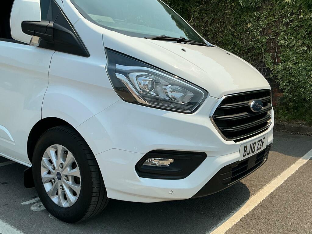 Ford Transit Custom 2.0 300 Ecoblue Limited Crew Van L1 H1 Euro 6 BJ18ZZF White #2