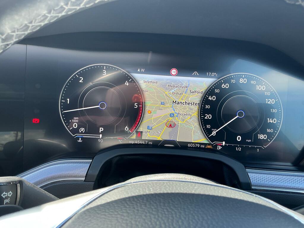 Volkswagen Touareg R-line Tech Grey #58