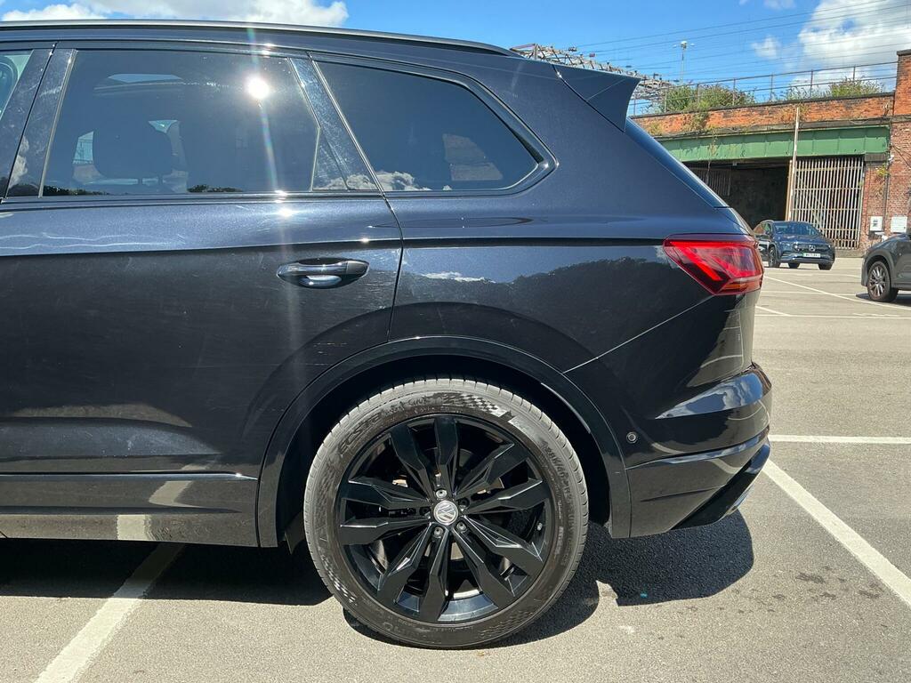 Volkswagen Touareg R-line Tech Grey #39