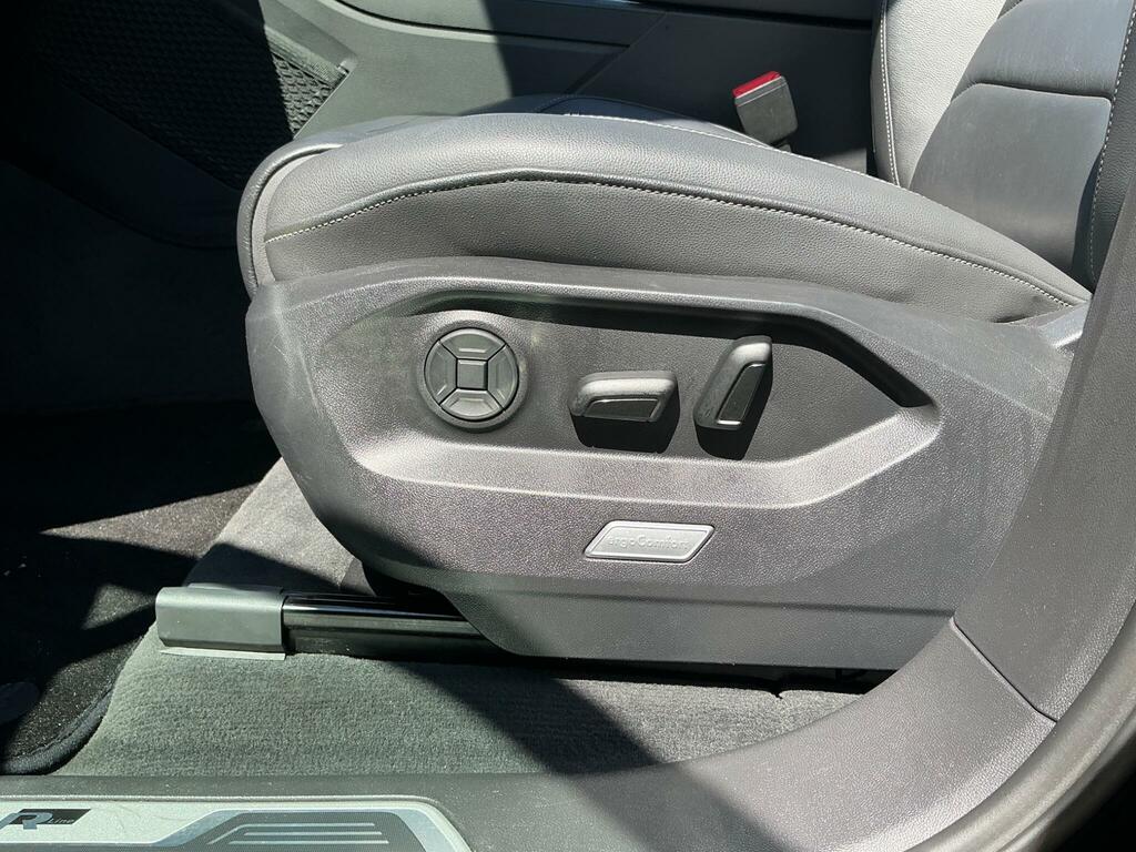 Volkswagen Touareg R-line Tech Grey #28