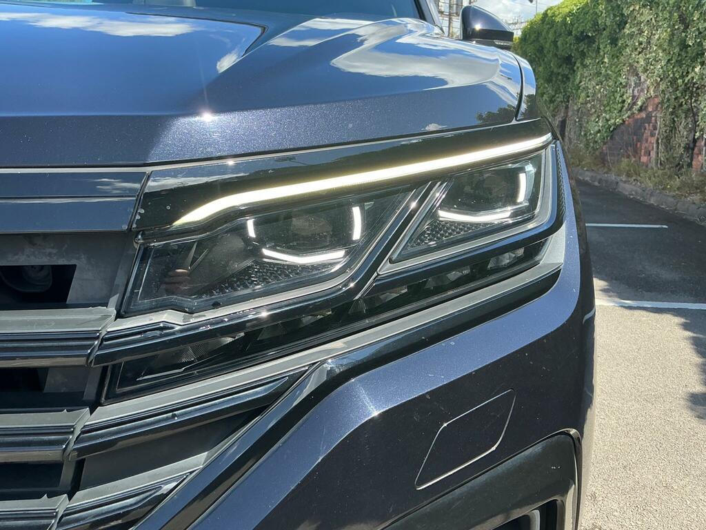 Volkswagen Touareg R-line Tech Grey #71