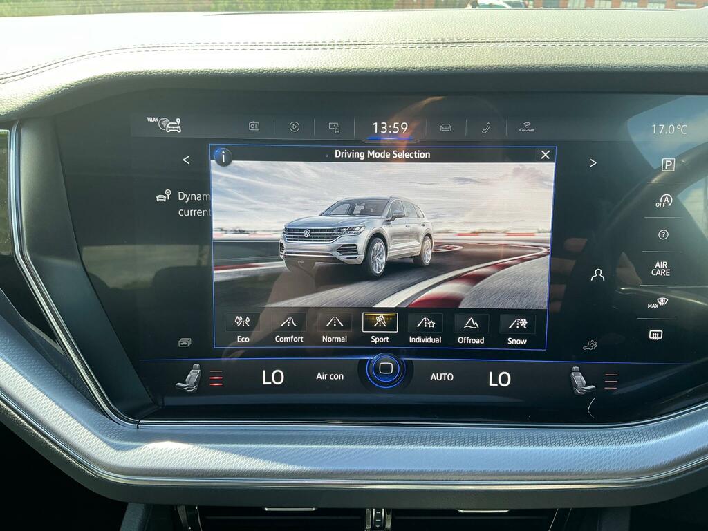 Volkswagen Touareg R-line Tech Grey #50