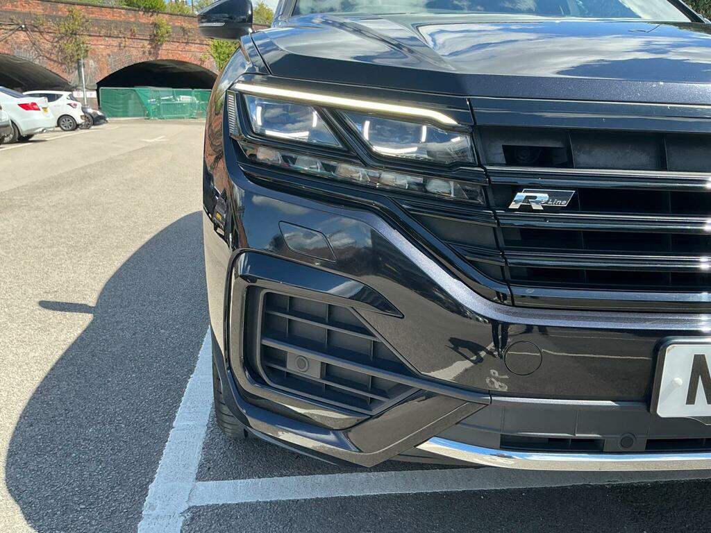 Volkswagen Touareg R-line Tech Grey #73