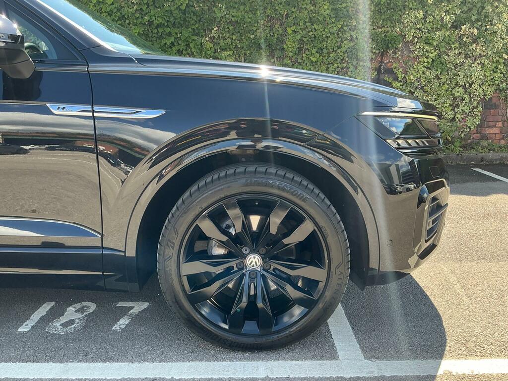 Volkswagen Touareg R-line Tech Grey #43