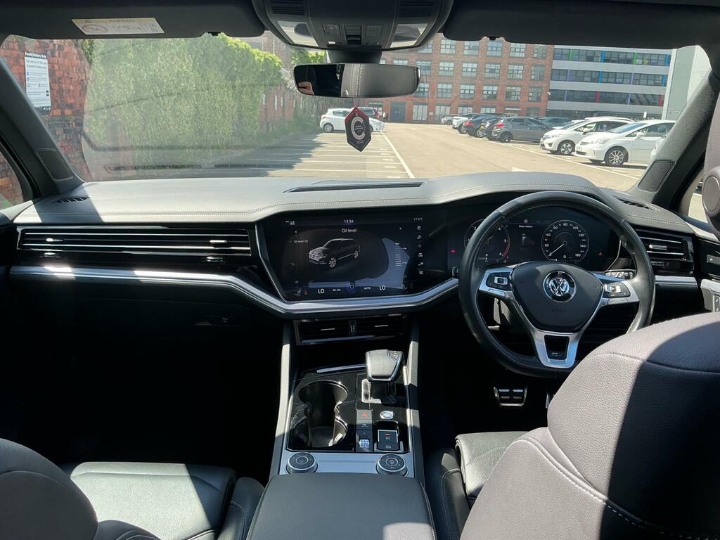 Volkswagen Touareg R-line Tech Grey #16